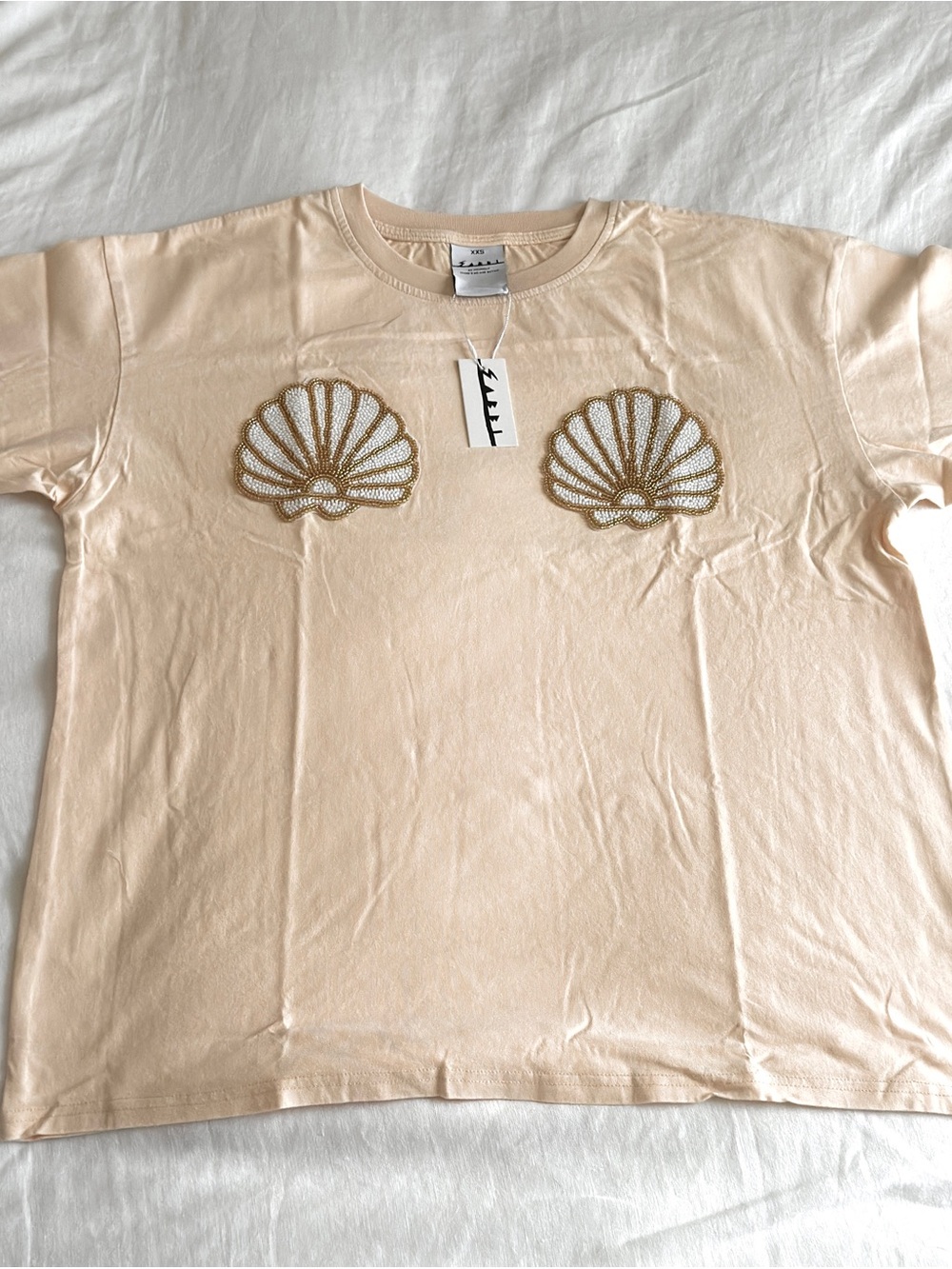 THE VERY OVERSIZED SHELL TITTY TEE - CREAMY YELLOW xxs